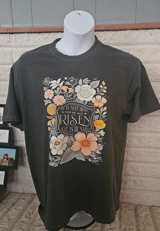 He is Risen Tshirt